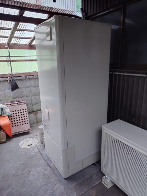 ｴｺｷｭｰﾄ設置工事　　